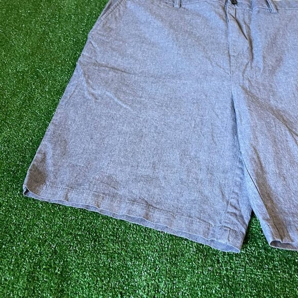 Old Navy Flat Front Ultimate Slim Built-in-flex Chambray Chino Short Size 40 - Picture 4 of 13